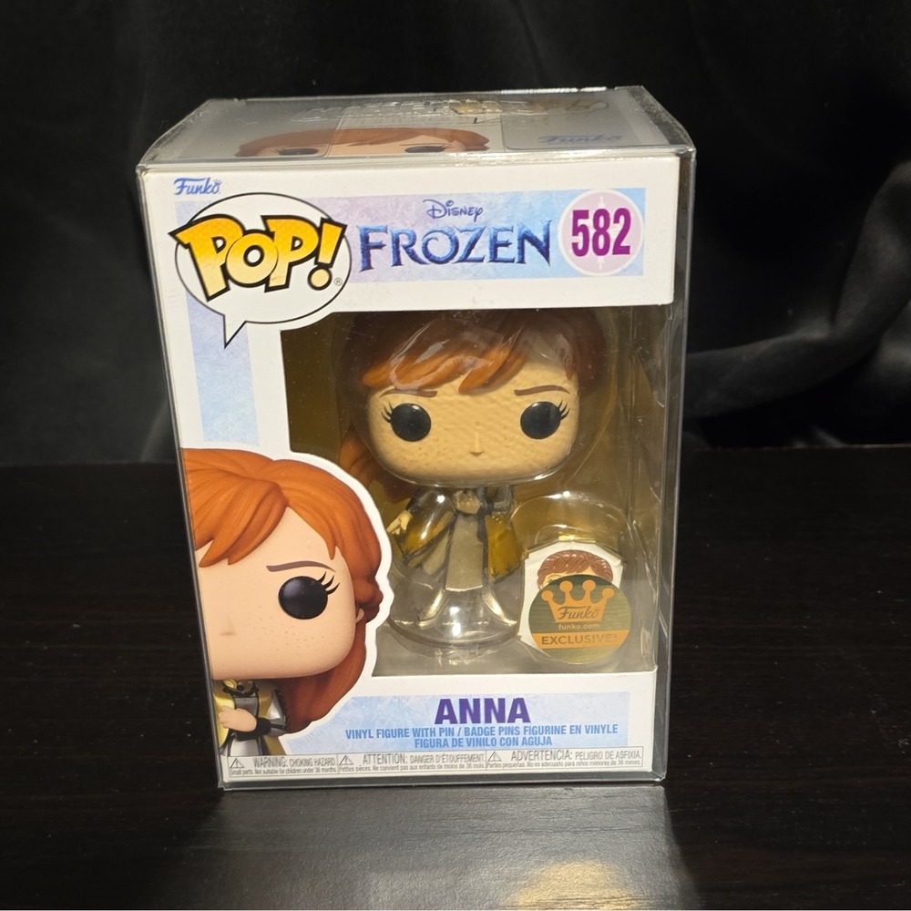 Funko Pop! Vinyl Frozen Anna #582 Exclusive Funko Shop Figure with Pin